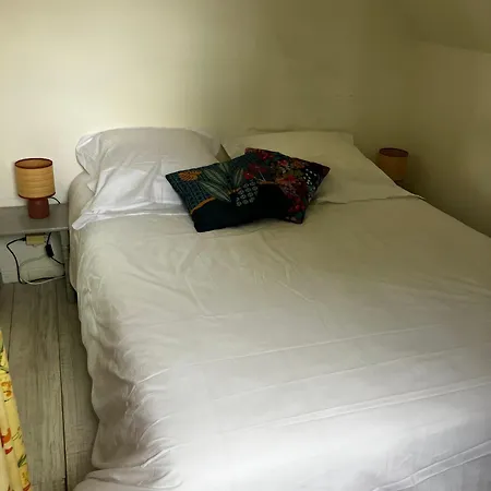 L'ecrin Normand Avec Jardin Comportant 2 Lits 2 Places Et 1 Lit 1 Place Appartement Cambremer
