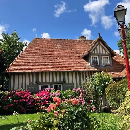 Appartement L'ecrin Normand Avec Jardin Comportant 2 Lits 2 Places Et 1 Lit 1 Place